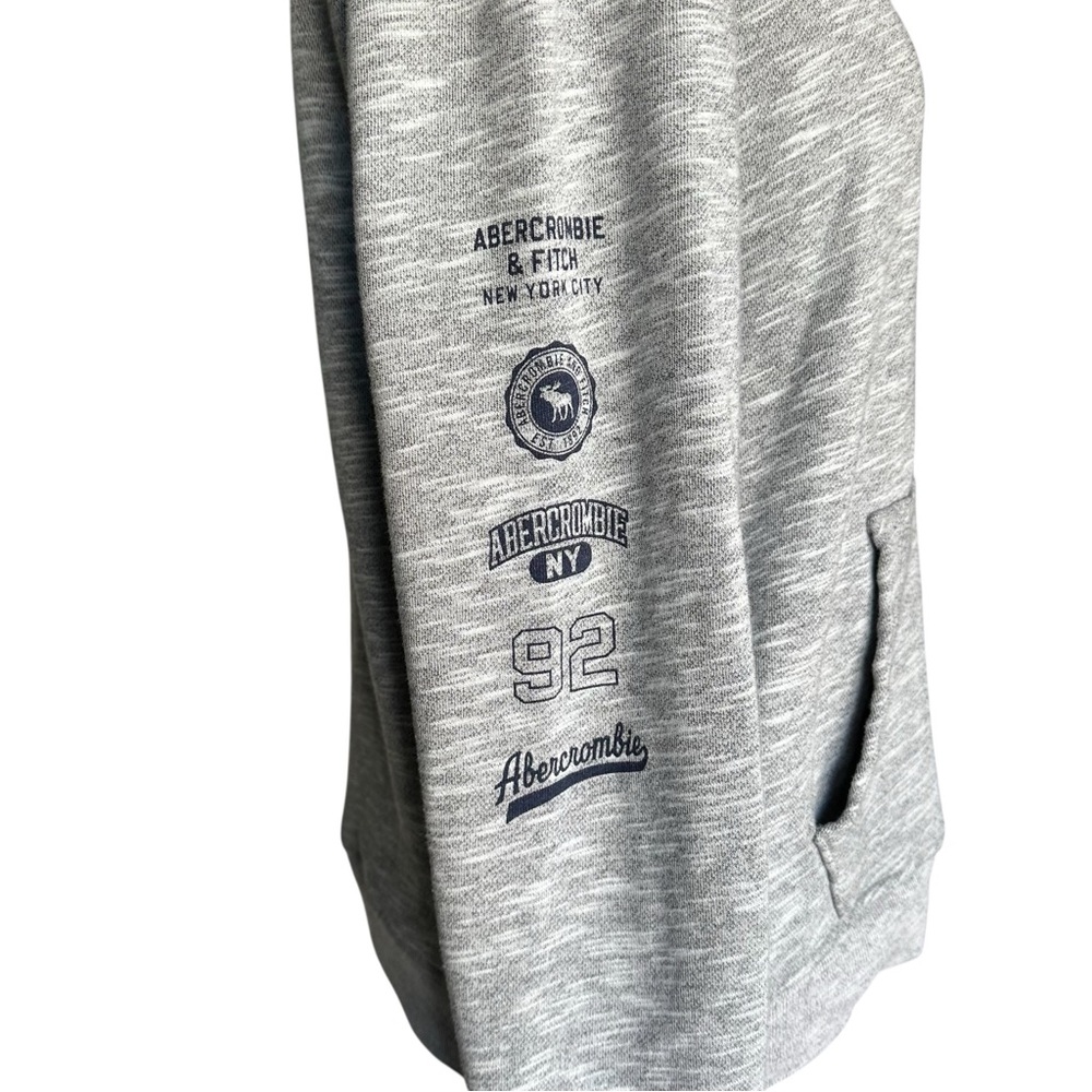Abercrombie Heather Grey Graphic Logo Hoodie | Kids Size 15/16 (fits Adult XS) - Picture 3 of 7